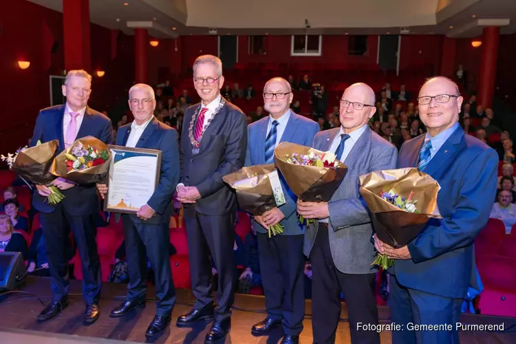 Gouden Waarderingsspeld voor Stichting Veteranen Purmerend