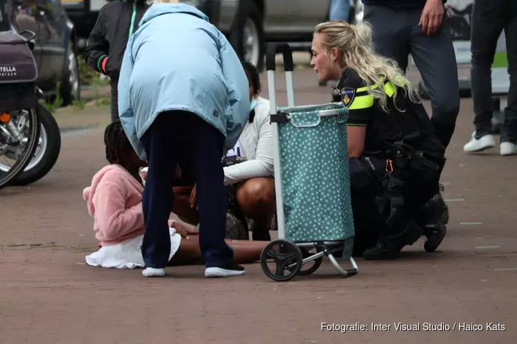 Kind op stoep aangereden door scooter in Purmerend