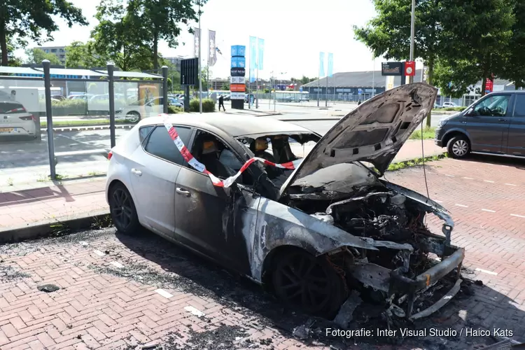 Auto in brand in Purmerend