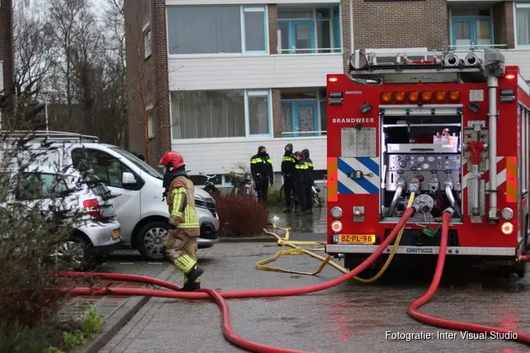 Brand in trappenhuis van flat in Purmerend