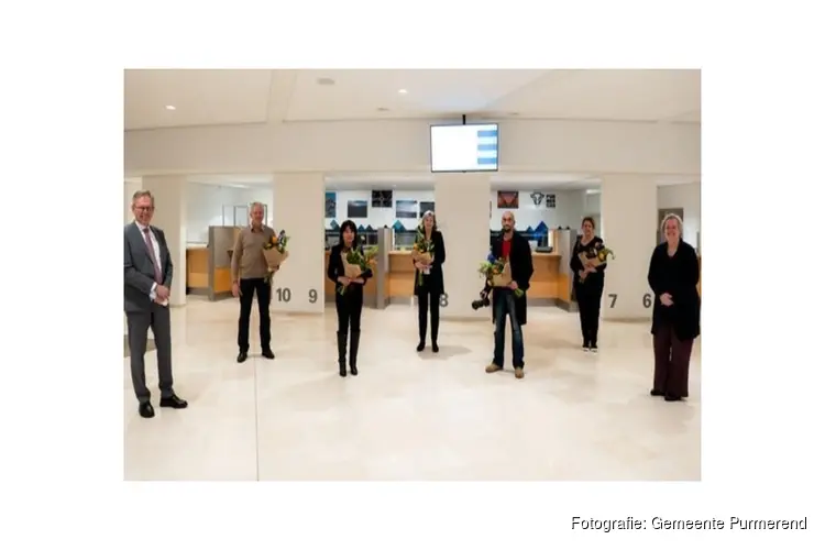 Foto’s van inwoners verfraaien stadhuis