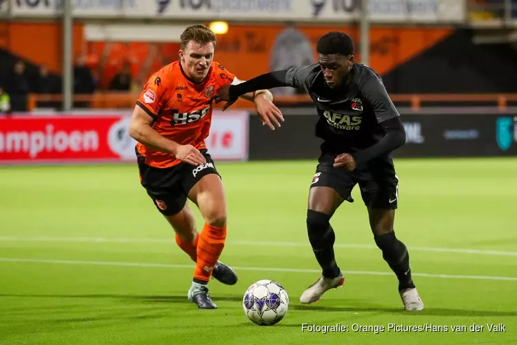 FC Volendam loopt verder uit na nipte winst op Jong AZ