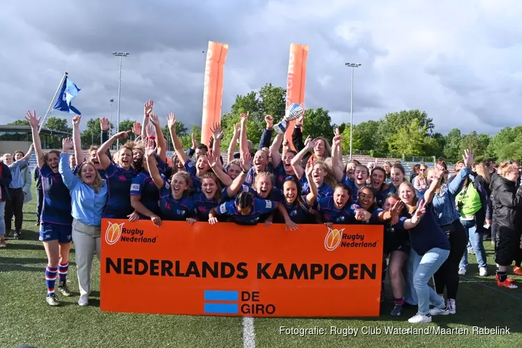 Blue Waves winnen landskampioenschap