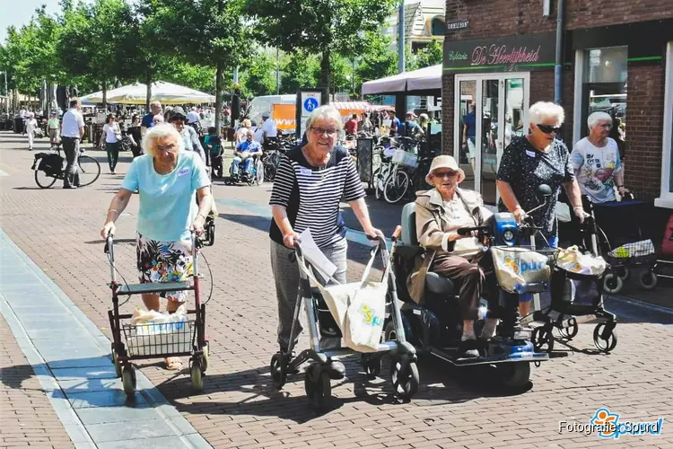 RollatorLoop door Purmerendse binnenstad en Weidevenne