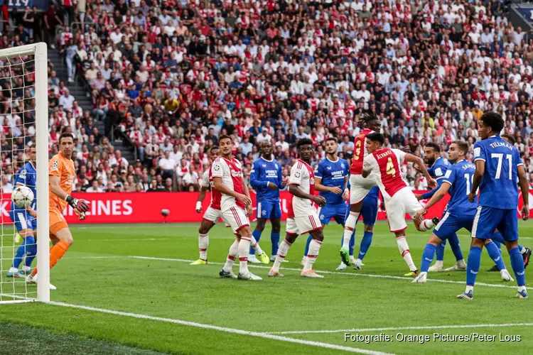 Ajax duidelijk maatje te groot voor Rangers