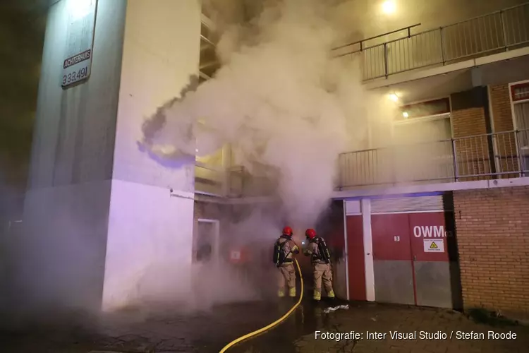 Flinke rookontwikkeling bij brand in flat Anne Franklaan