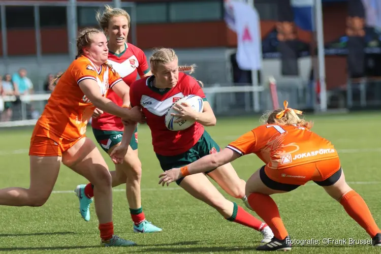 RC Waterland gastheer van Oranje rugbyvrouwen die ervaring rijker zijn na nederlaag tegen Wales