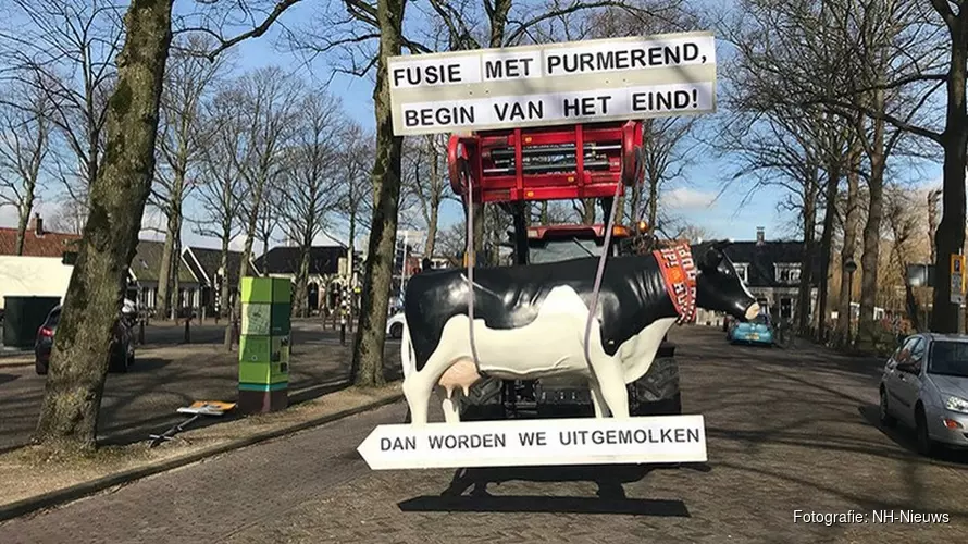 Boer start ludieke actie tegen fusie gemeente Beemster en Purmerend