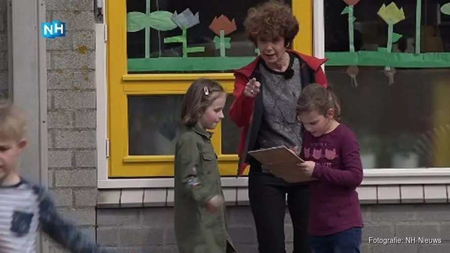 Purmerendse basisschool doet mee aan Nationale Buitenlesdag: "Ze moeten al te veel stilzitten"