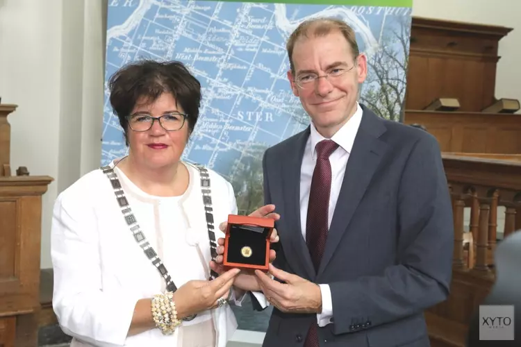 De Koninklijke Nederlandse Munt eert het 20-jarig jubileum van UNESCO werelderfgoed Droogmakerij de Beemster met officiële herdenkingsmunt